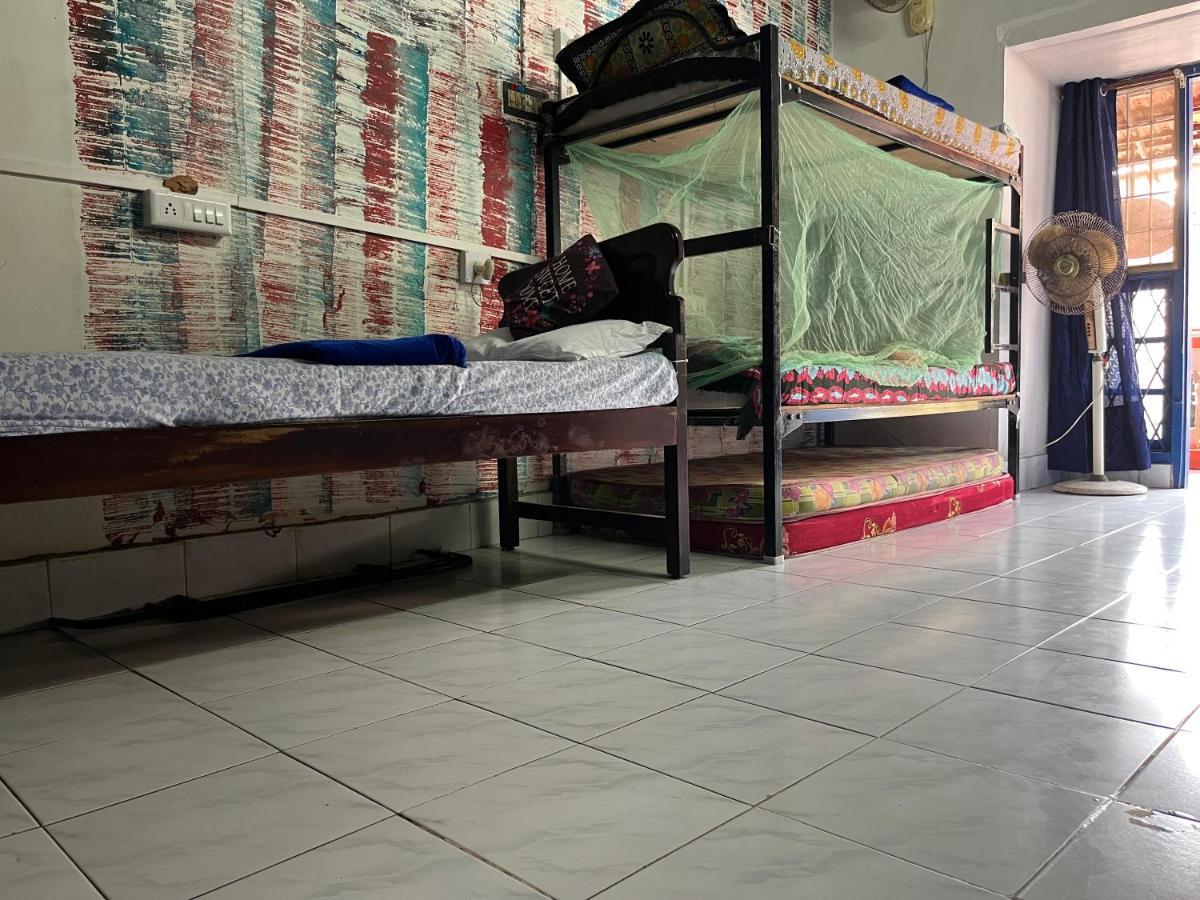 B Hostel Kocsín Kültér fotó